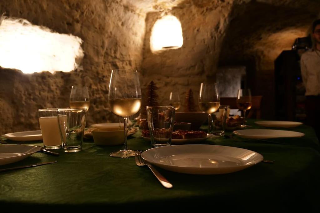 Troglo Entre Caves Et Chateaux Montlouis-sur-Loire Esterno foto