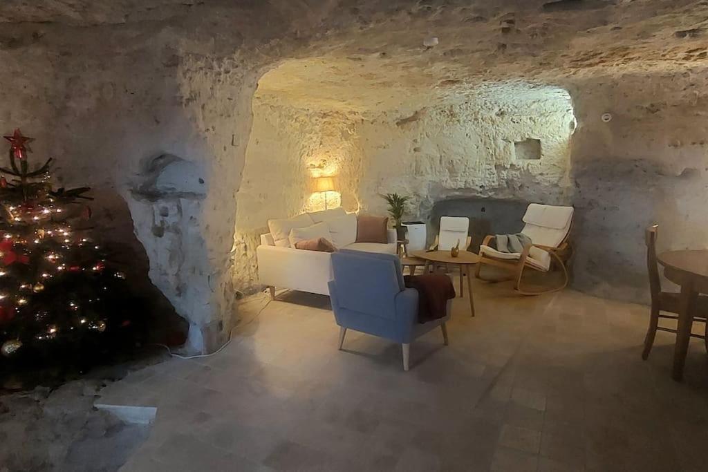 Troglo Entre Caves Et Chateaux Montlouis-sur-Loire Esterno foto