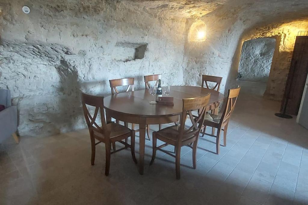 Troglo Entre Caves Et Chateaux Montlouis-sur-Loire Esterno foto